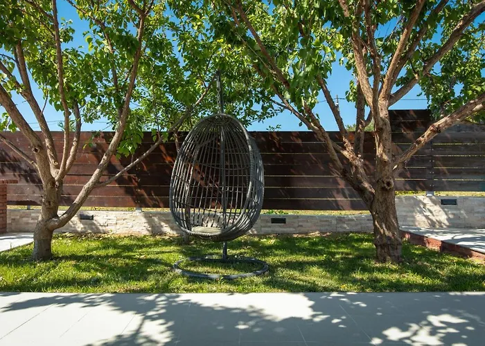 Little Heaven Villa *